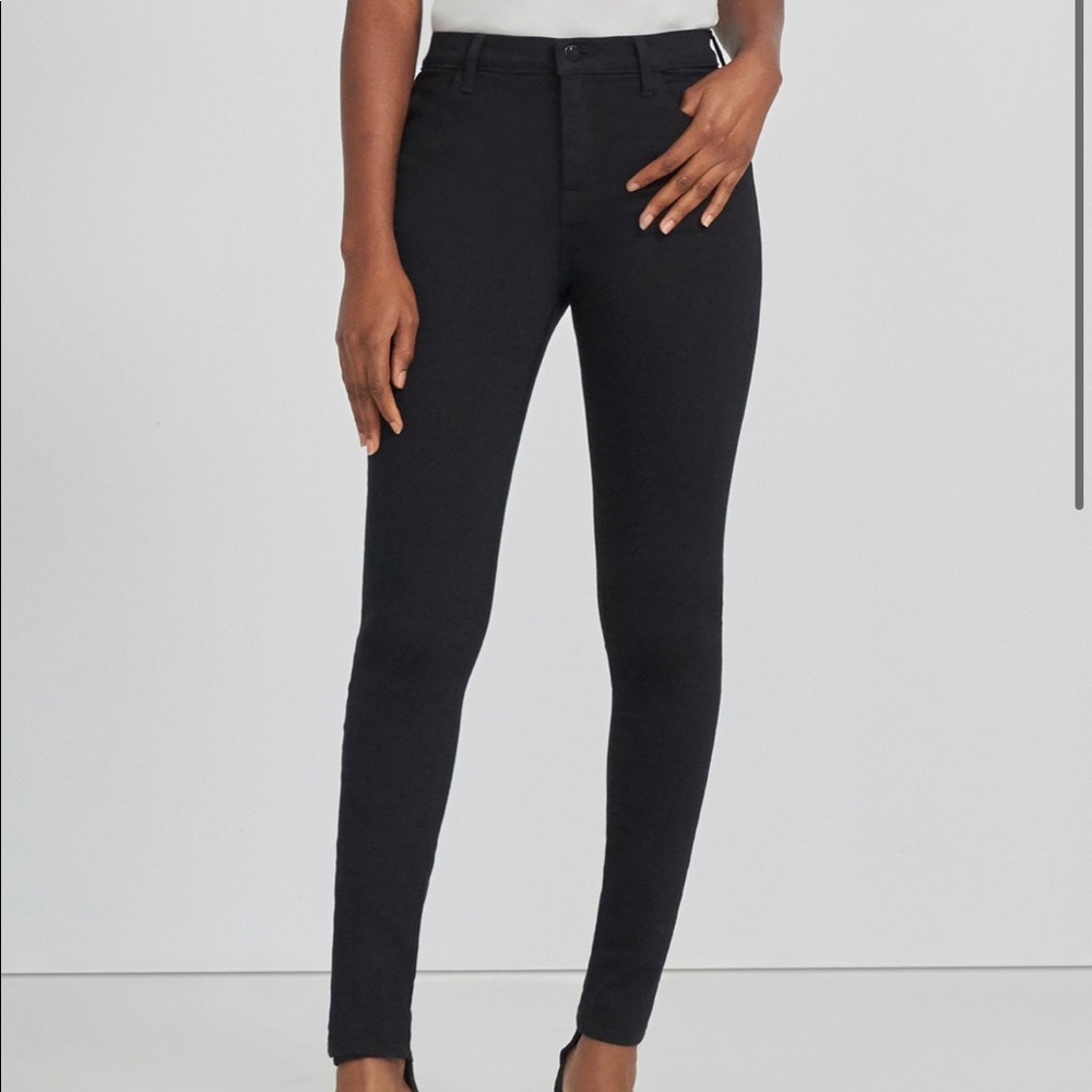 NEW J Brand Maria High Rise Skinny - Size 29